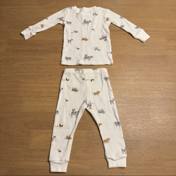 Carters farm animals Pajamas Set 12M - Picture 1 of 4
